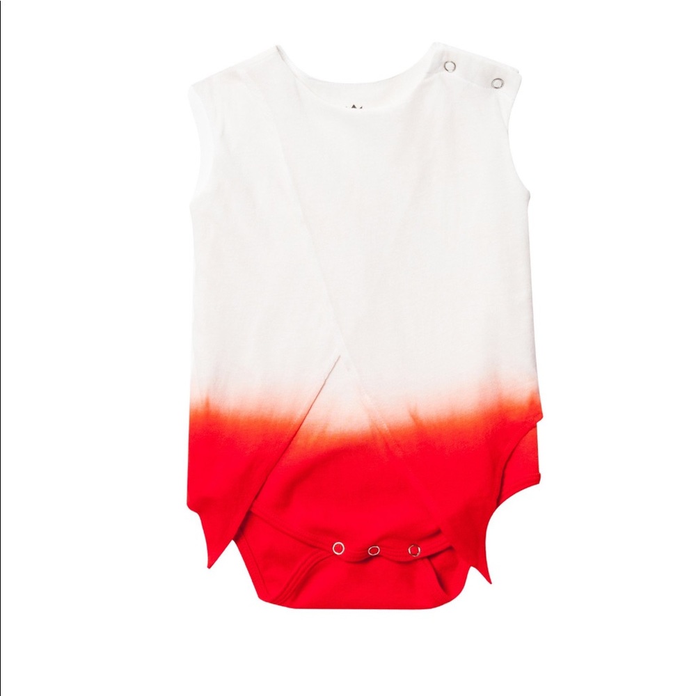 🎀🎉Host pick🎉🎀 OMAMImini sleeveless onesie